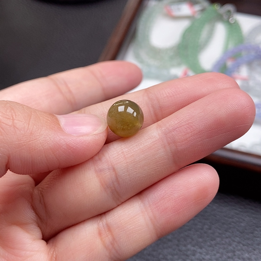 翡翠未镶嵌手串卡10