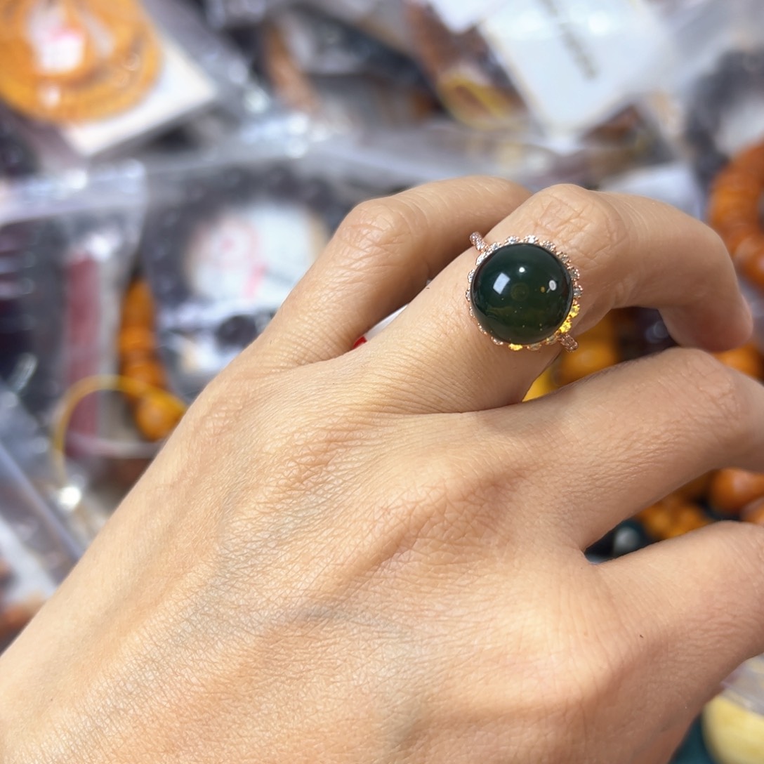 琥珀珠宝奇石未镶嵌392