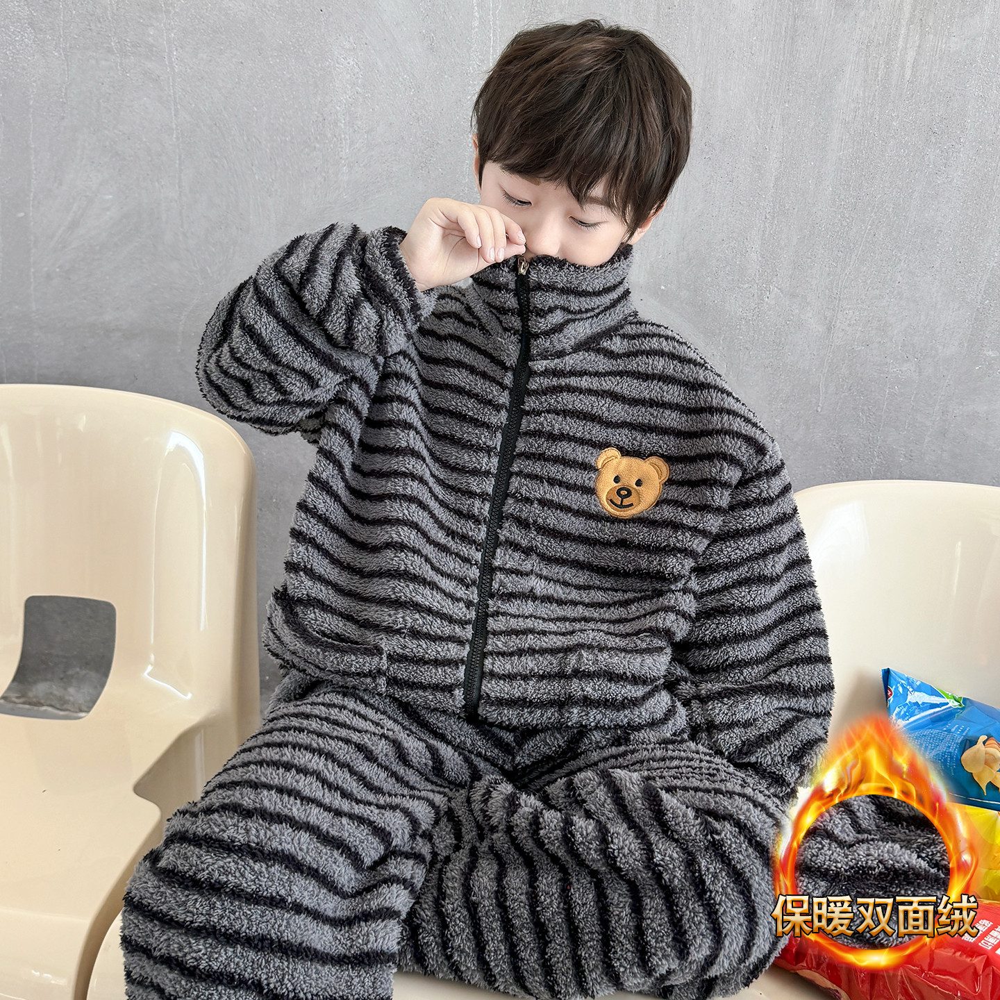 男童秋冬加厚珊瑚绒睡衣套装2025新款中大童法兰绒家居服冬季保暖
