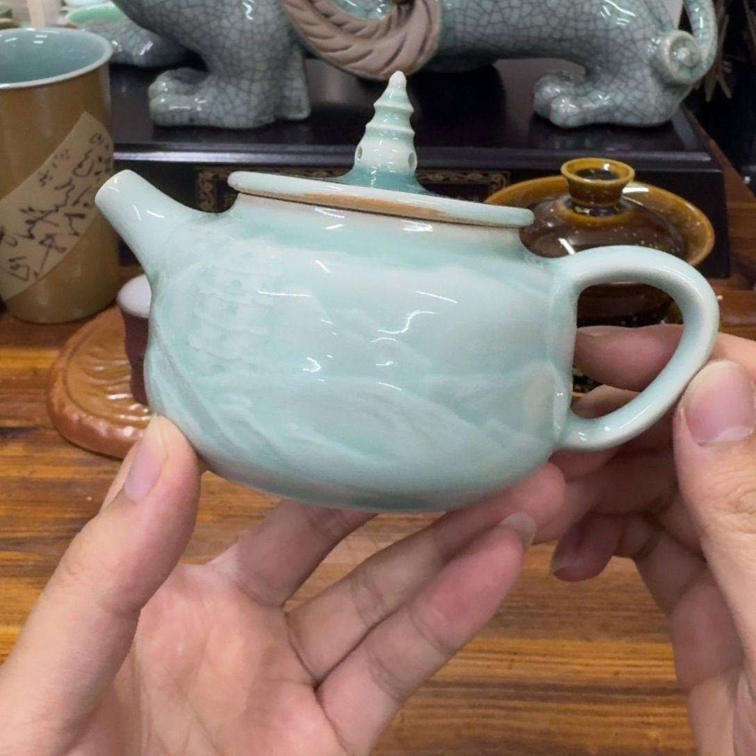 龙泉青瓷茶具微瑕7703