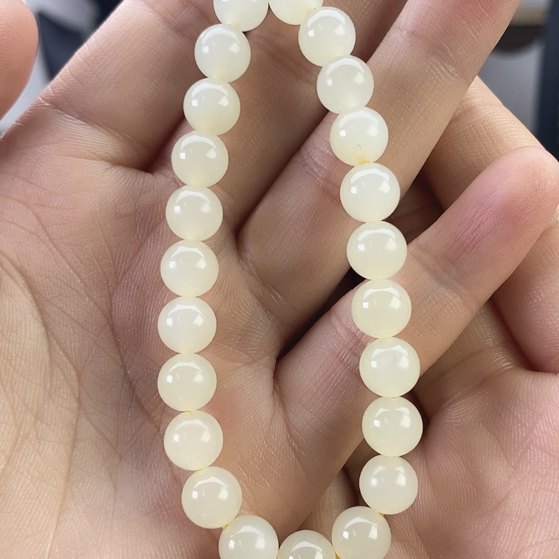 和田玉手串卡8未镶嵌