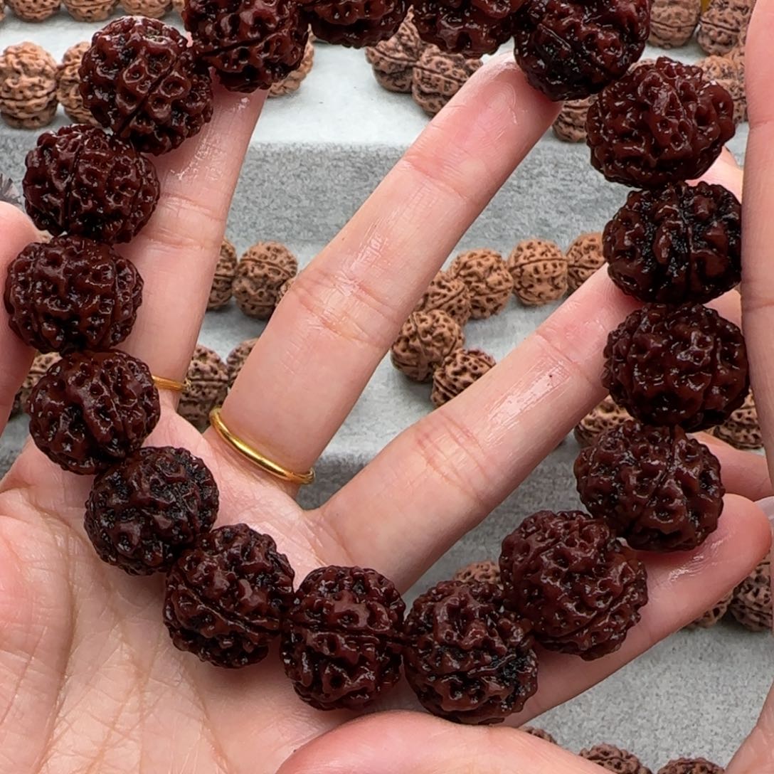 金刚菩提手串红皮安娜福利