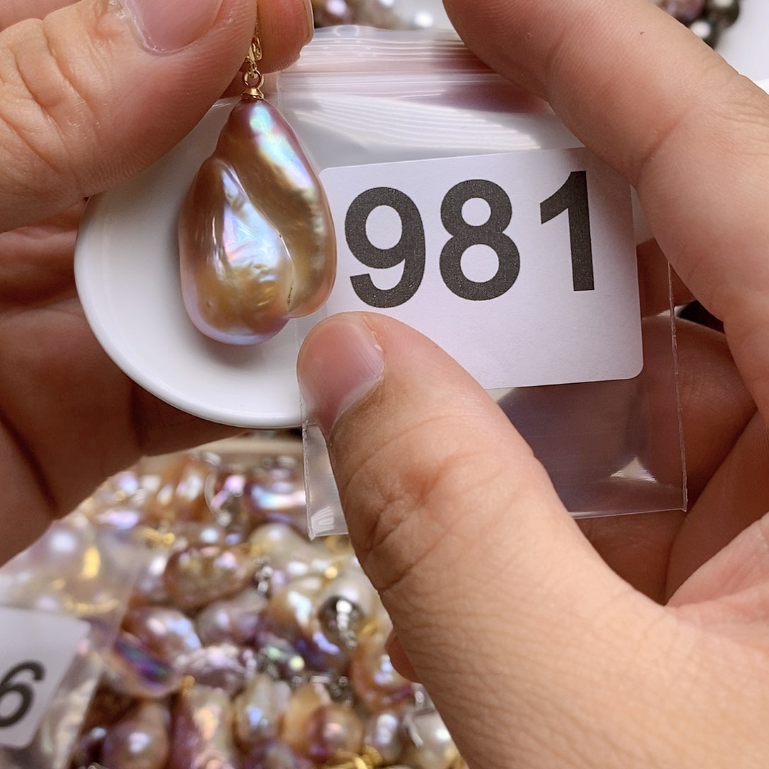 淡水珍珠未镶嵌颈饰981