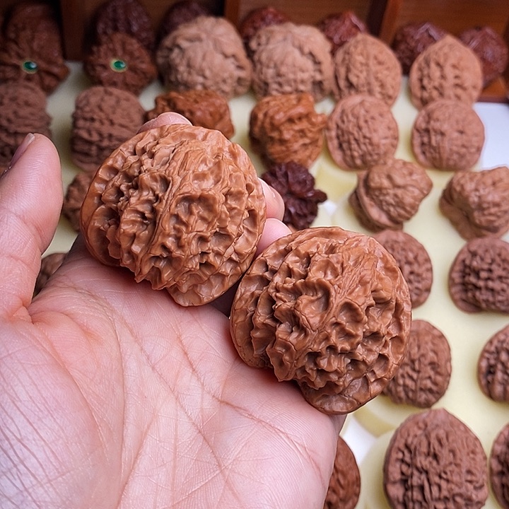 【闪购商品】文玩核桃吊坠啊*额43苹果园