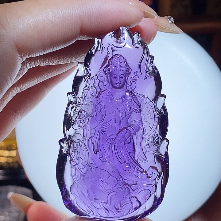 叫***哥未镶嵌水晶颈饰抖音