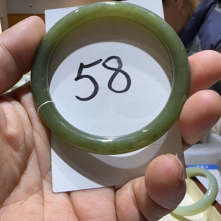 和田玉未镶嵌手镯815