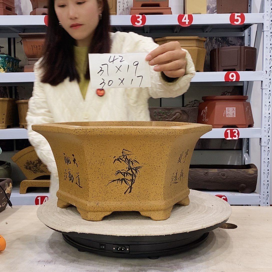 紫砂花盆紫砂花盆