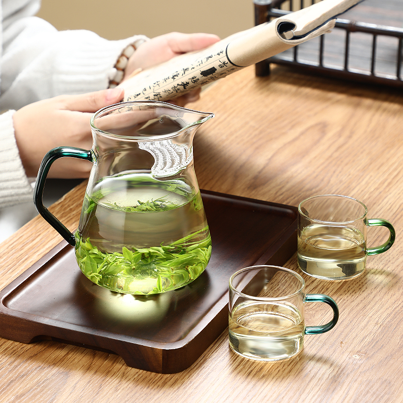 耐高温700毫升大容量月牙过滤公道杯高硼硅玻璃泡茶杯一体绿茶杯
