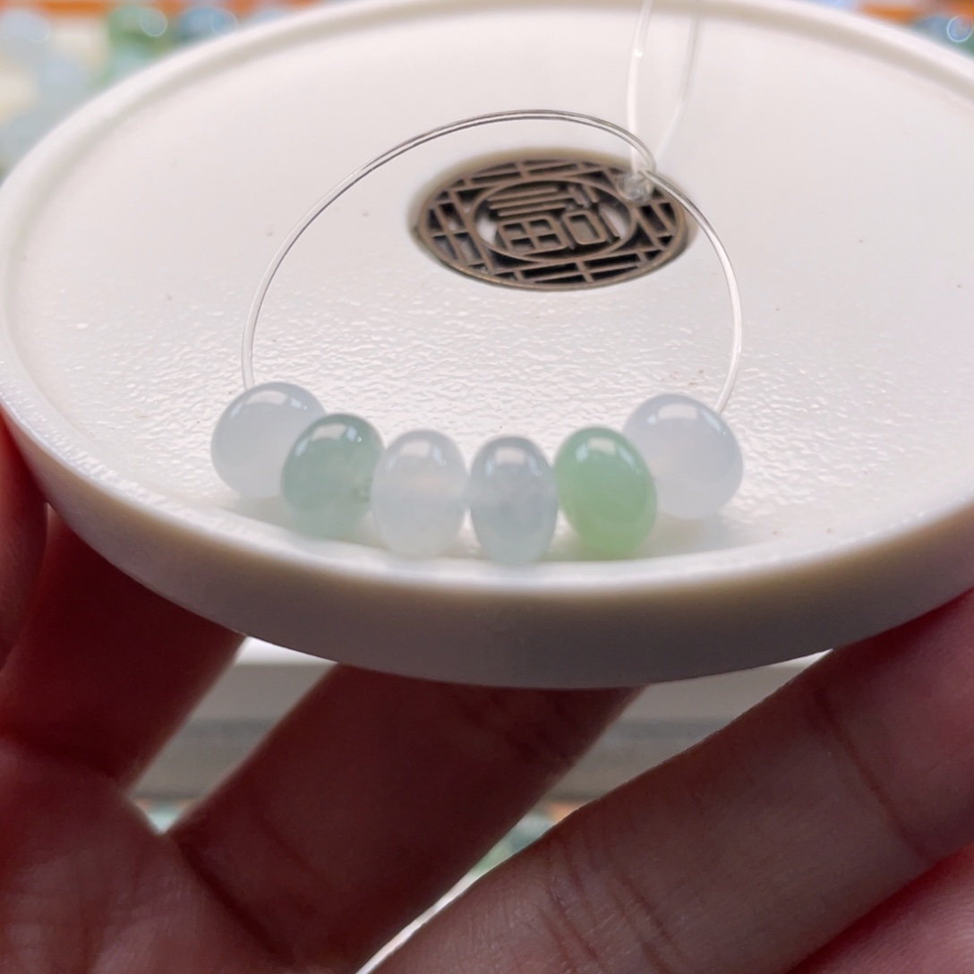 散珠翡翠天然缅甸翡翠a货一组6+