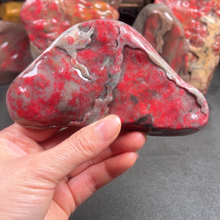 昌化鸡血石昌化鸡血石原石