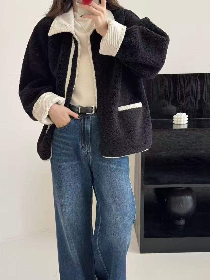 必入款撞色灯芯绒翻领羊羔毛外套