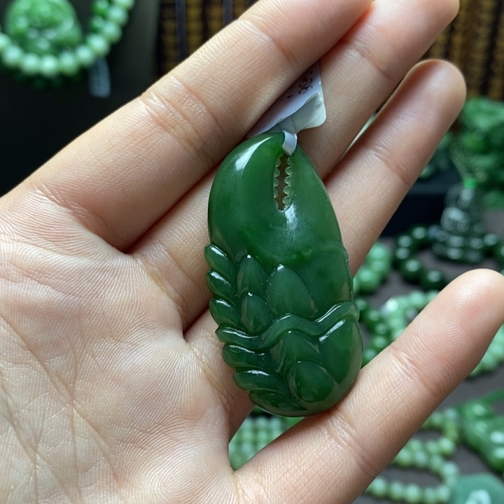 和田玉吊坠未镶嵌