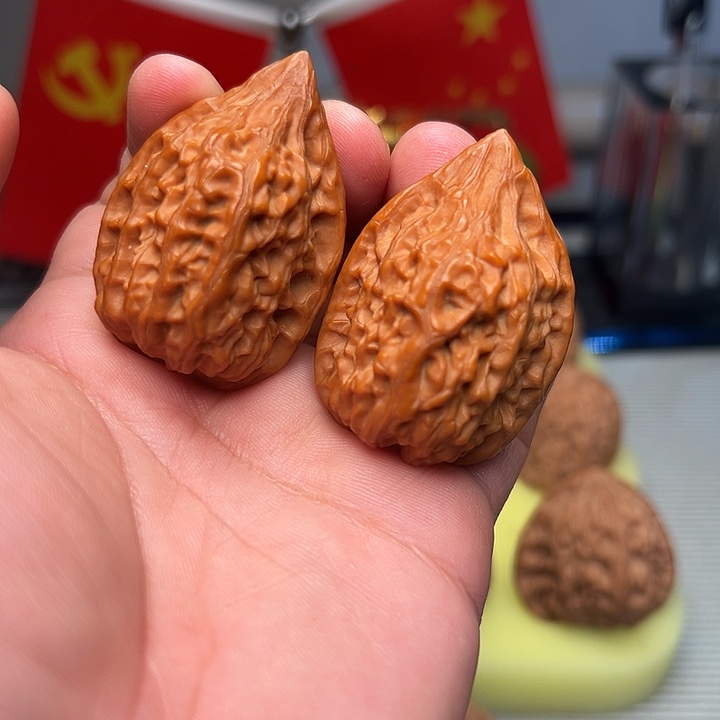 吊坠文玩核桃鸡心