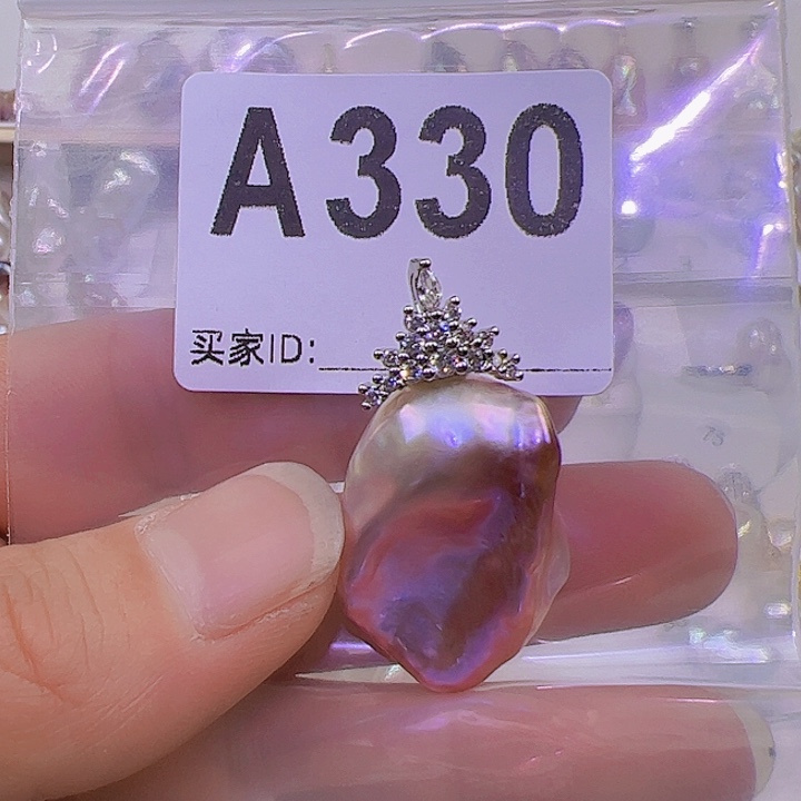 淡水珍珠颈饰合金