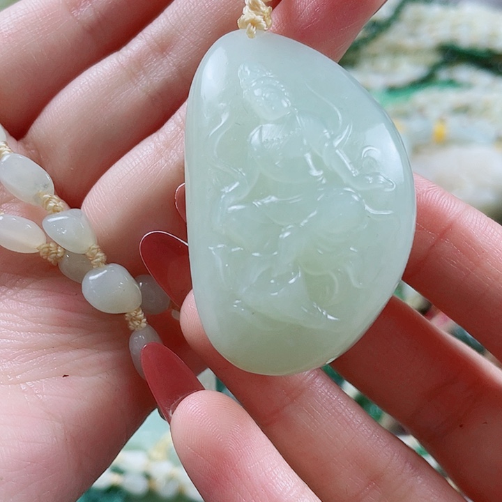 颈饰未镶嵌和田玉