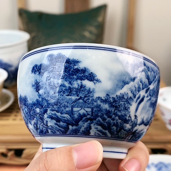 青花山水手工主人杯