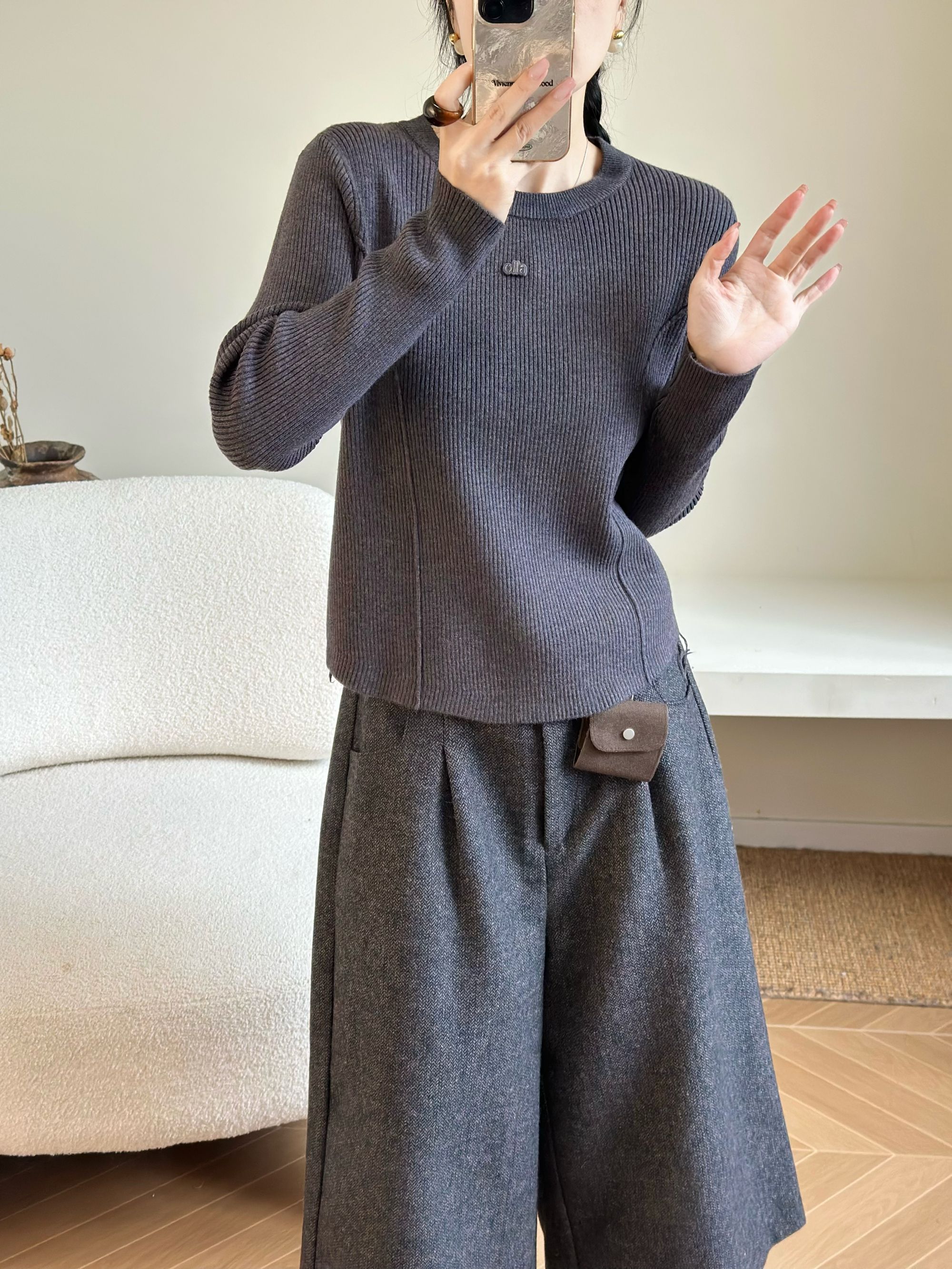 【小辣姣服饰】915长袖秋季圆领毛针织衫可机洗针织衫宽松针织毛衫