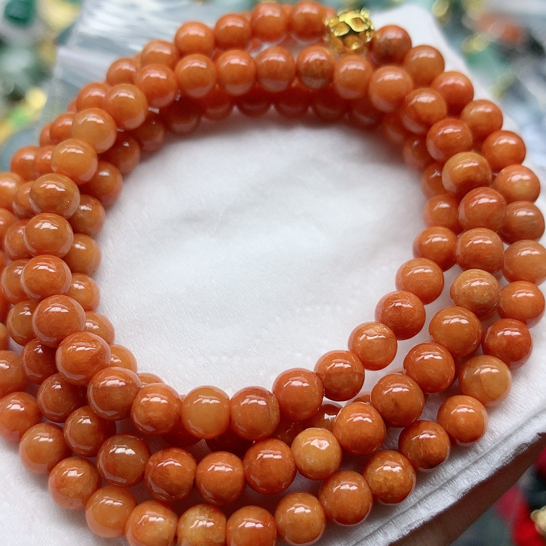 翡翠颈饰未镶嵌手串