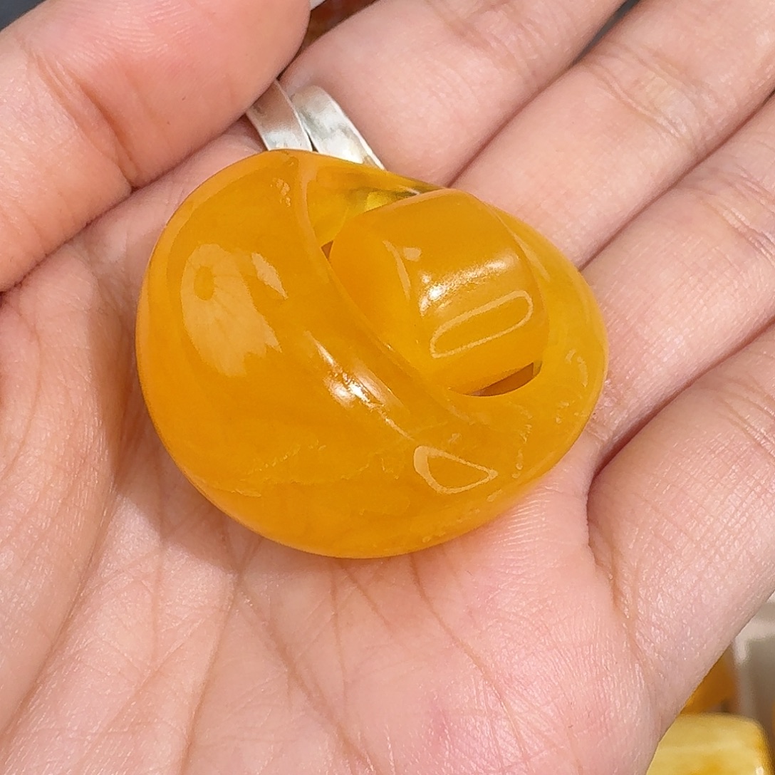 ¹***鱼琥珀未镶嵌裸石我