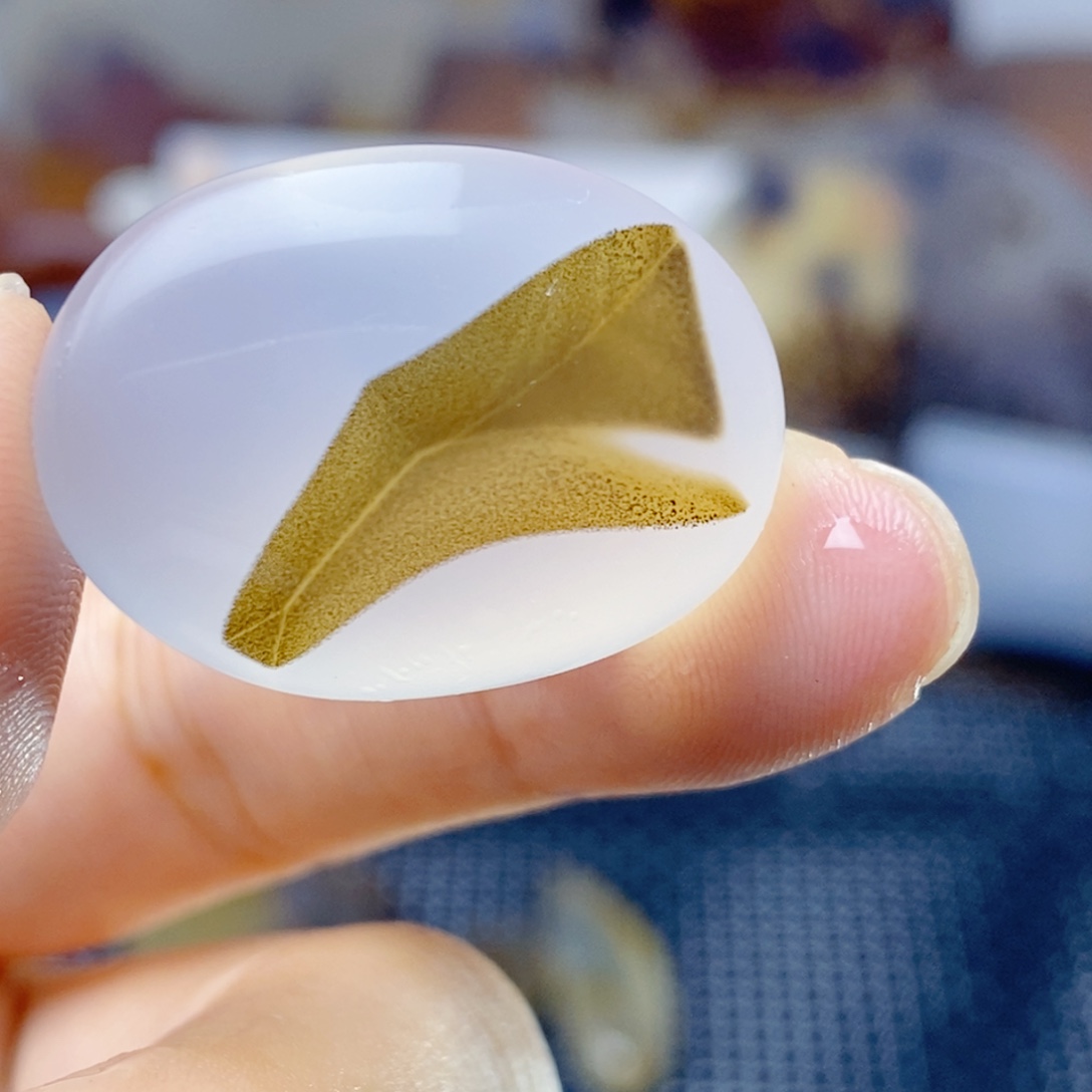 玛瑙/玉髓未镶嵌珠宝奇石