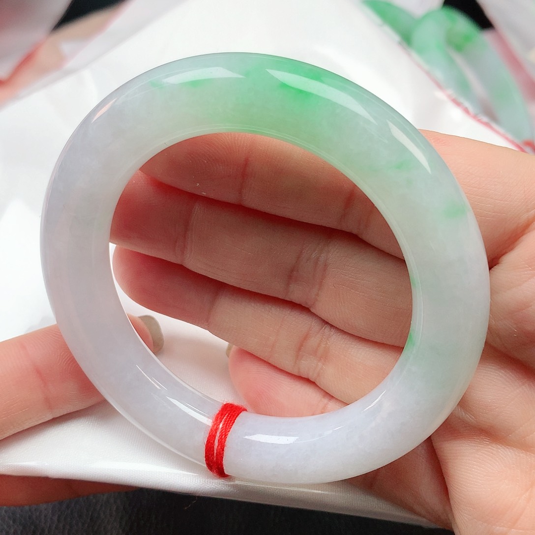 翡翠手镯未镶嵌圆条882771