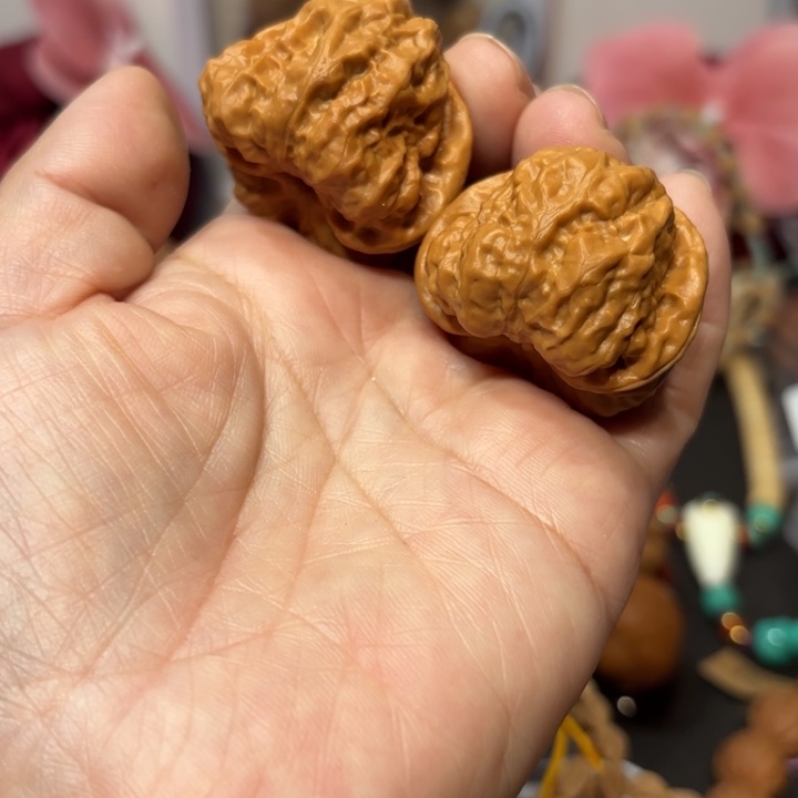 小****吊坠文玩核桃云朵