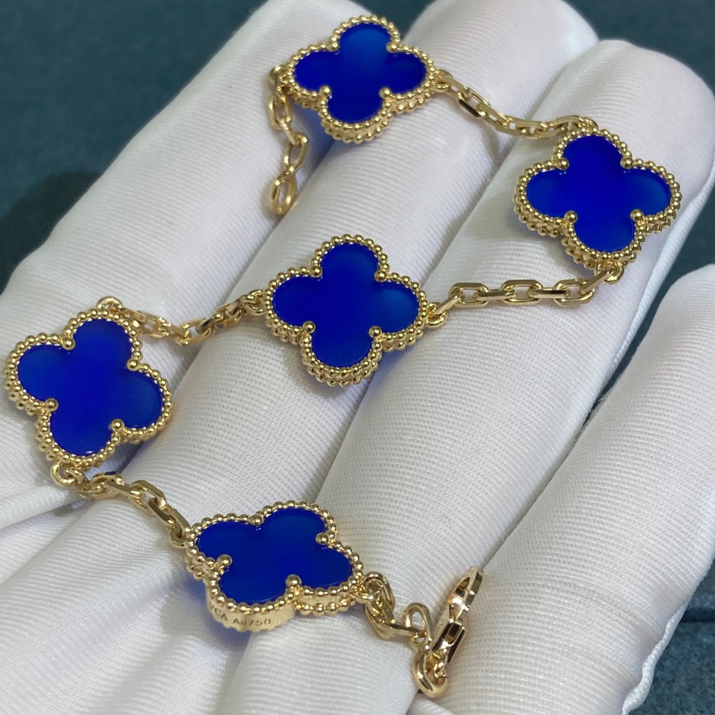 18k金镶嵌蓝玛瑙四叶草五花手链