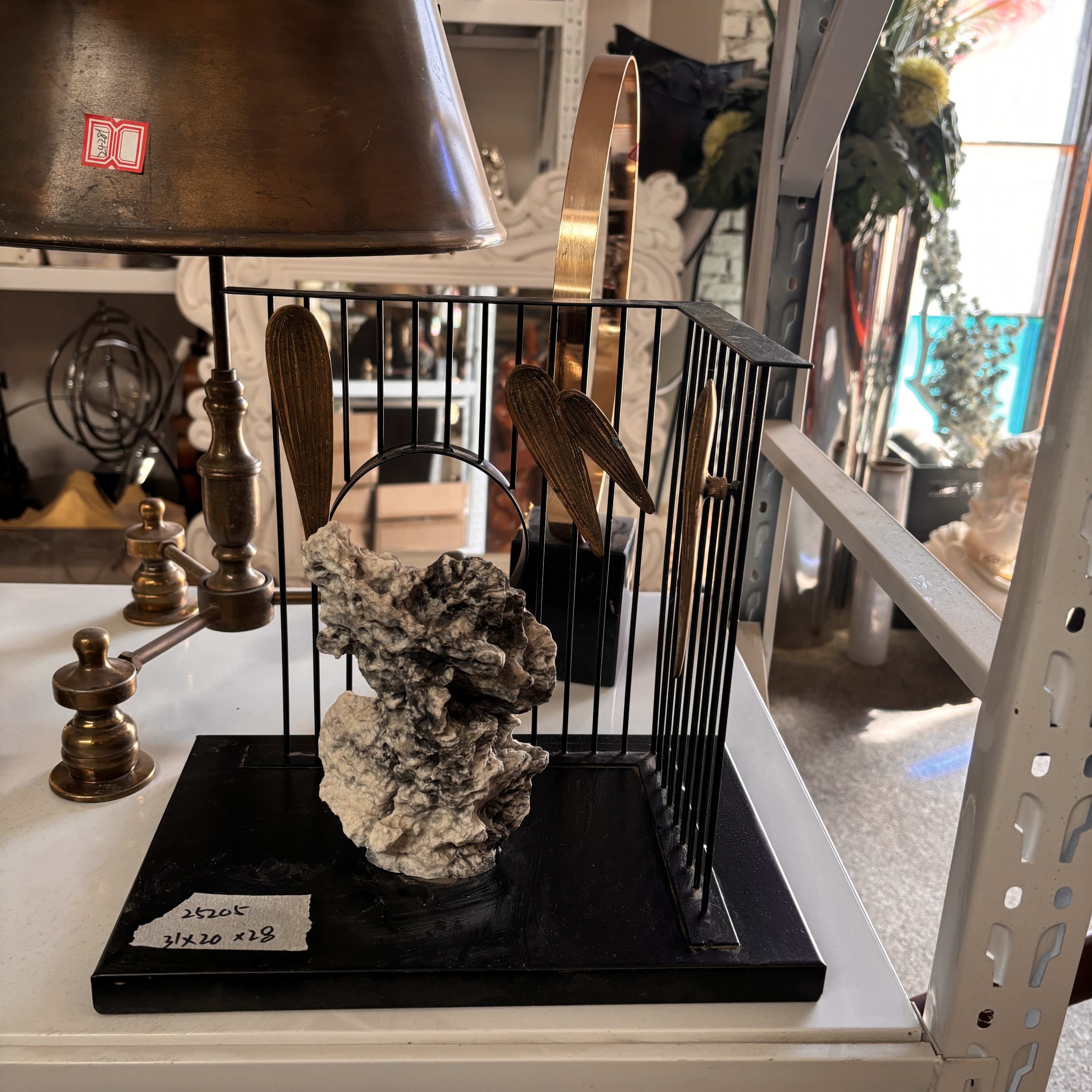 新尾货 饰品 25205  假山石头铁艺 摆件  31*20*28