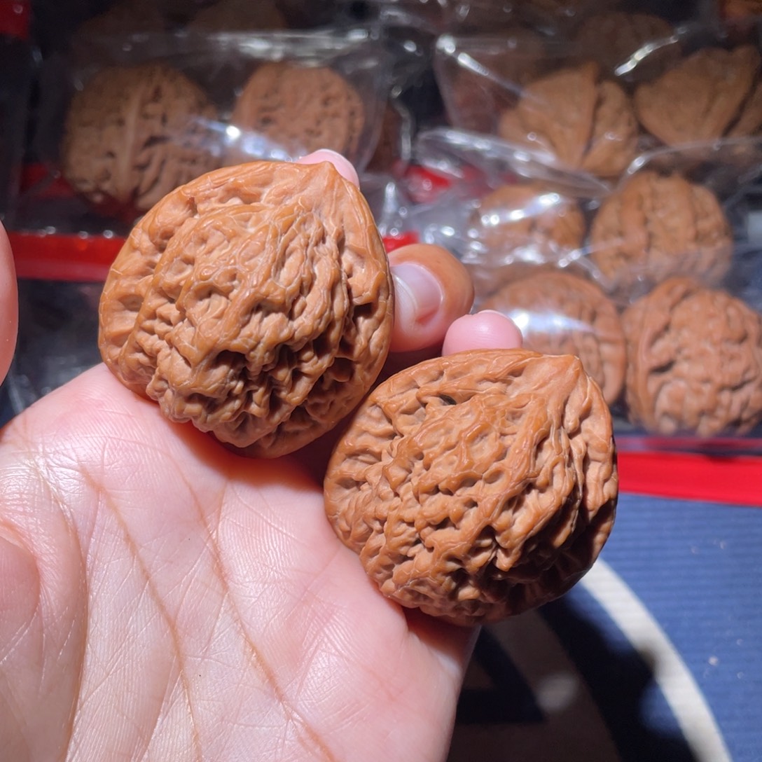 文玩核桃吊坠全品金公子40