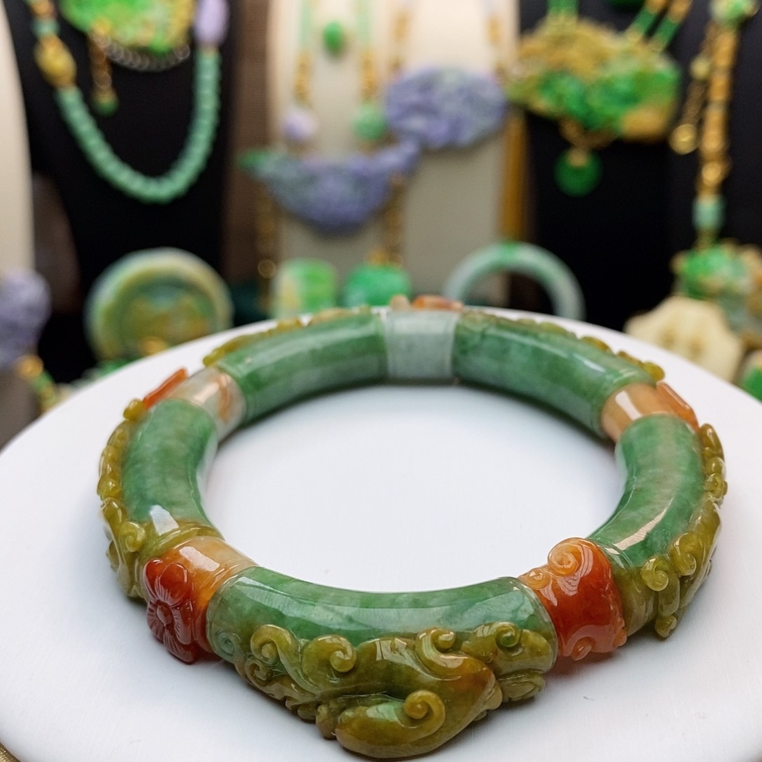 翡翠手链未镶嵌天然