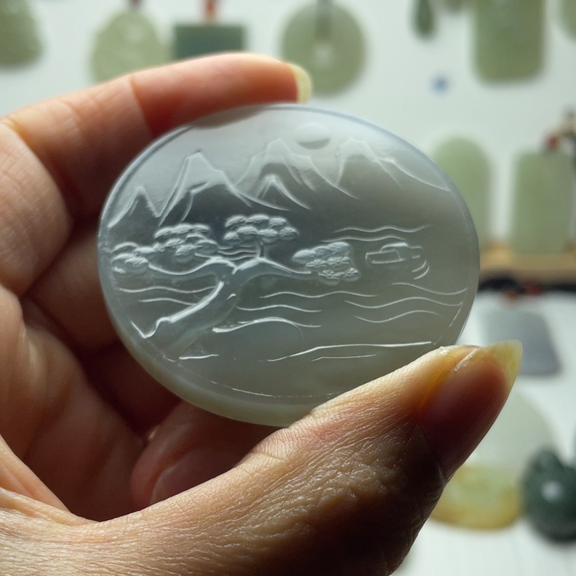 【闪购商品】紫气东来山水吊坠