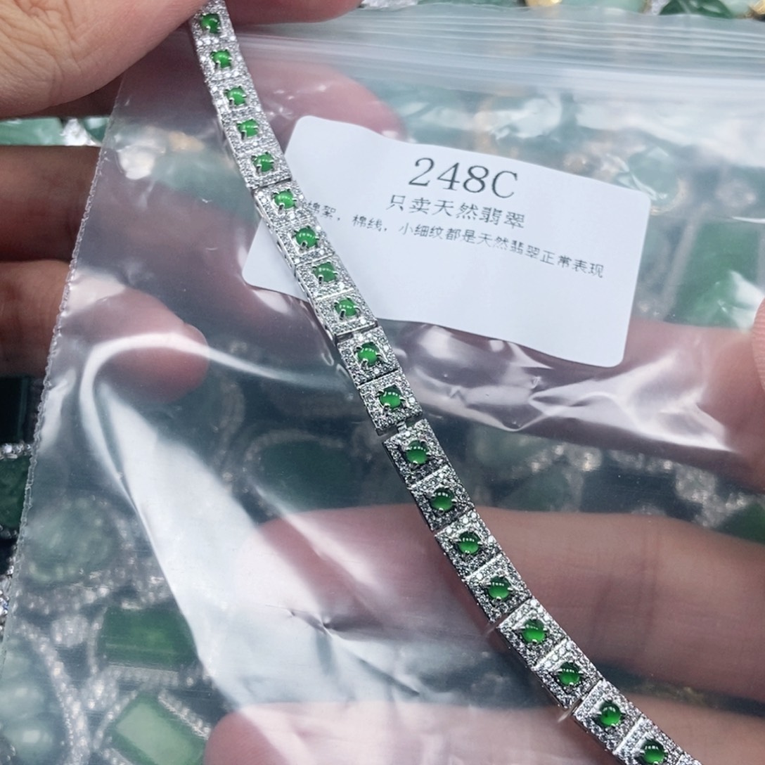 【闪购商品】颈饰未镶嵌翡翠