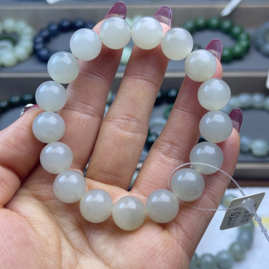 和田玉手链未镶嵌