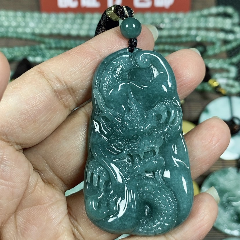 【闪购商品】翡翠颈饰未镶嵌玉吊坠翡翠玉随性龙牌
