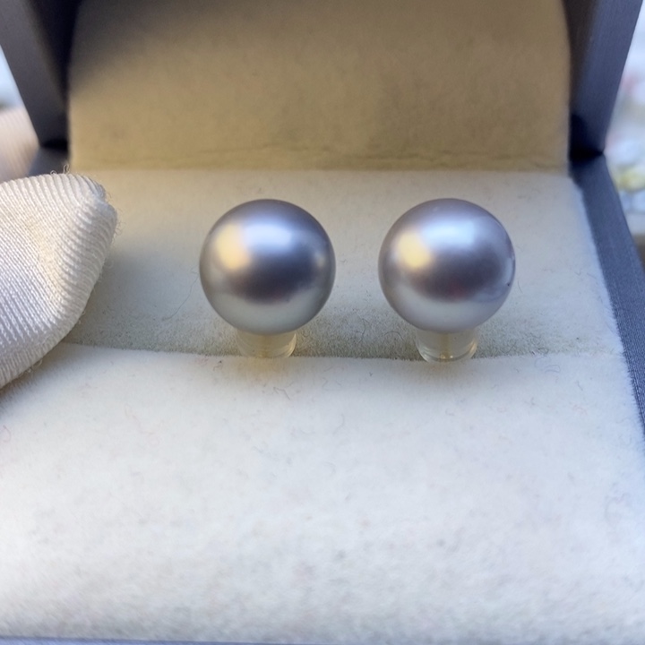 海水珍珠耳饰18K金镶嵌