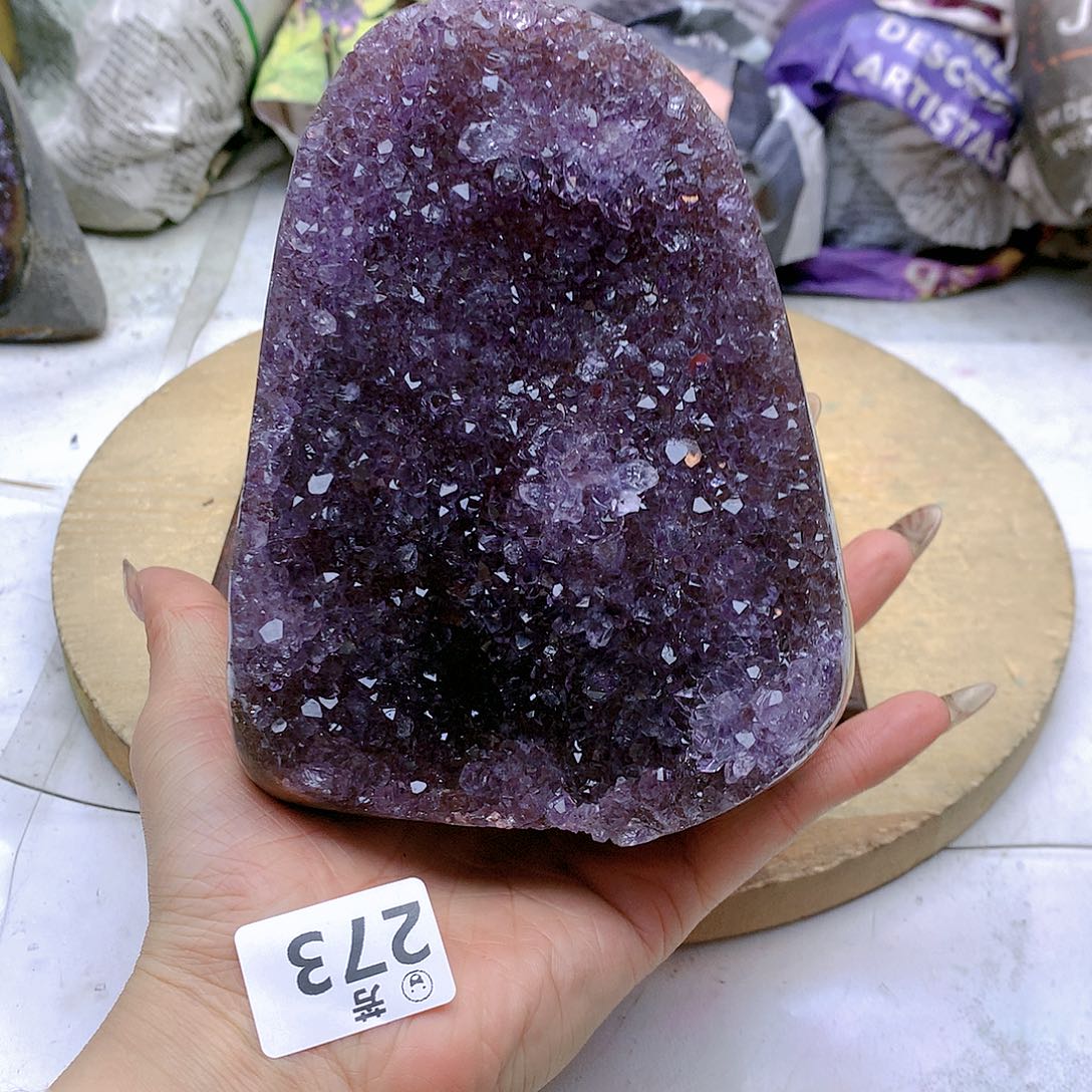 紫晶大型摆件（非配饰）未镶嵌
