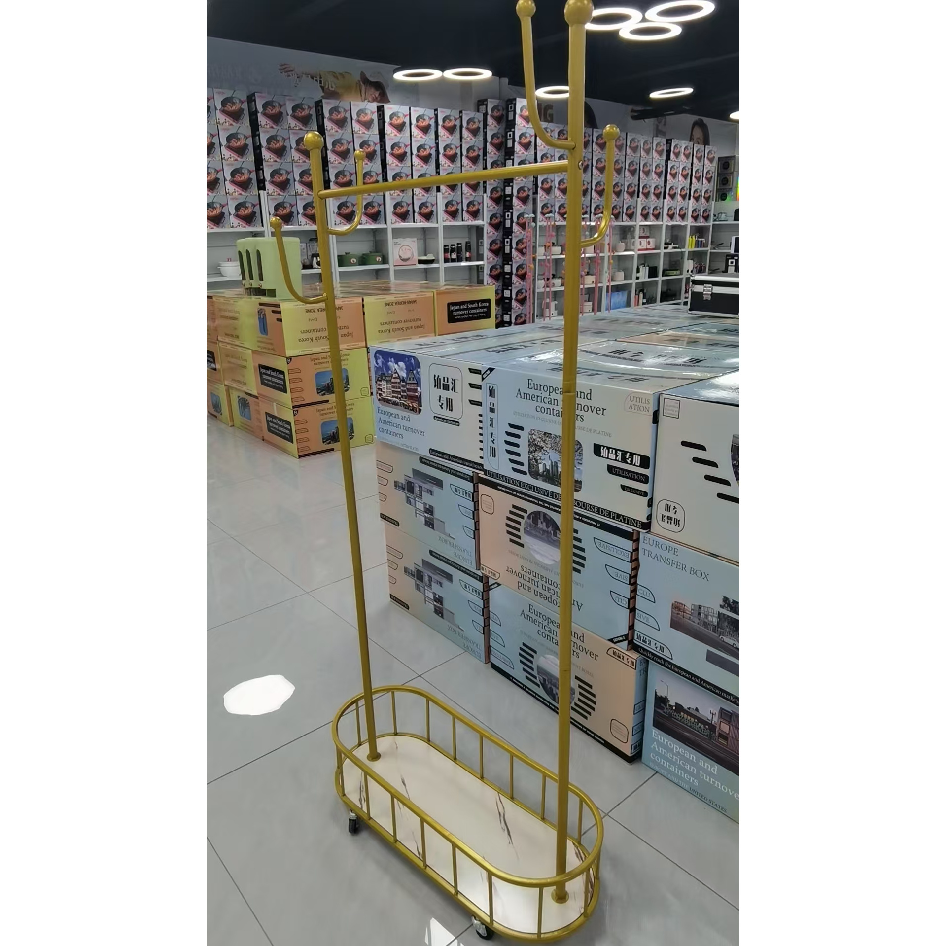 随机发衣架落地卧室挂衣架可移动带轮家用客厅晾衣架简约GZG