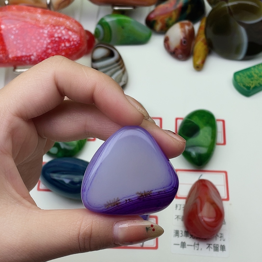 玛瑙/玉髓未镶嵌颈饰