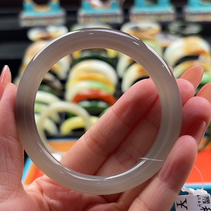 和田玉未镶嵌手镯紫罗兰美人条