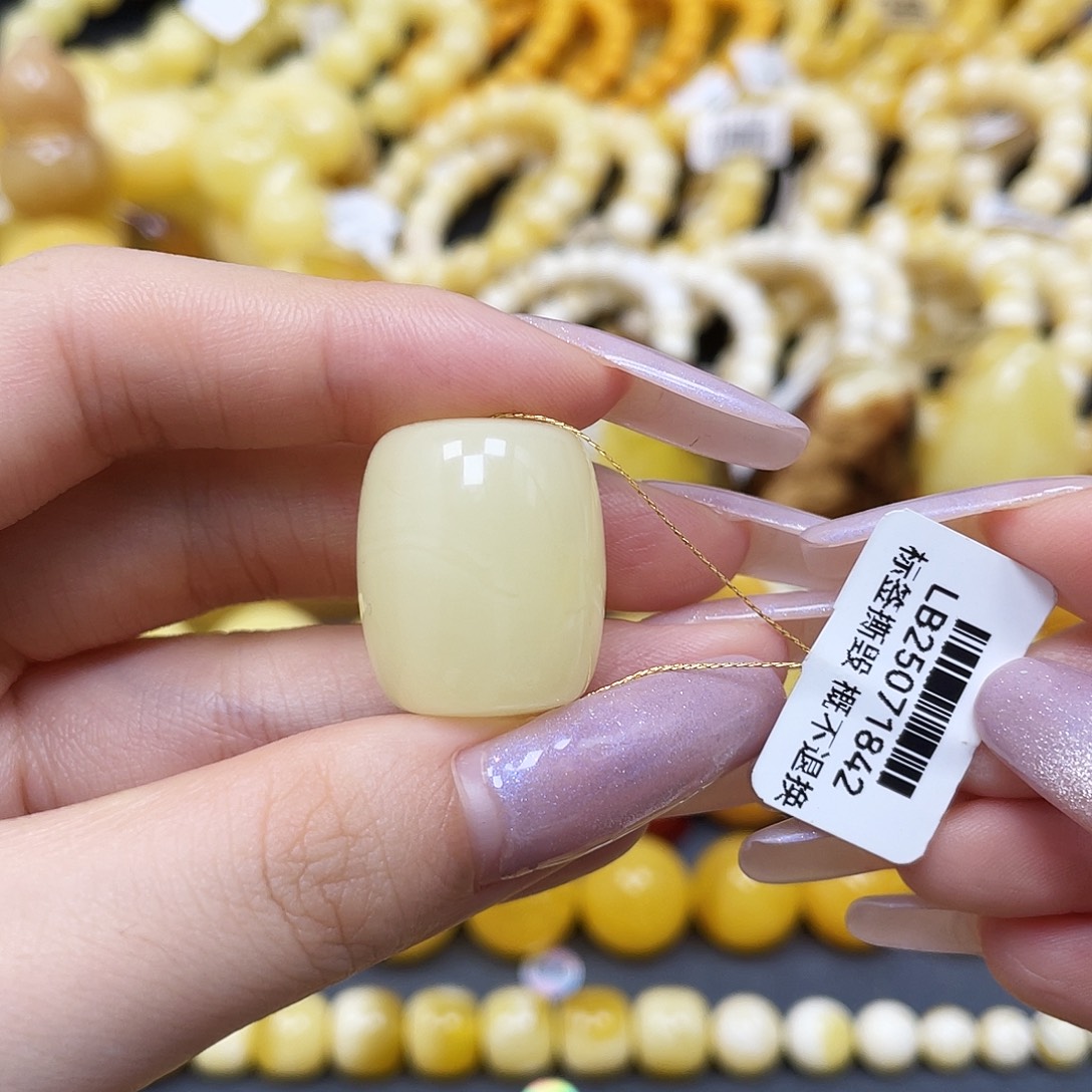 琥珀未镶嵌裸石桶珠18.9✖️22.4mm