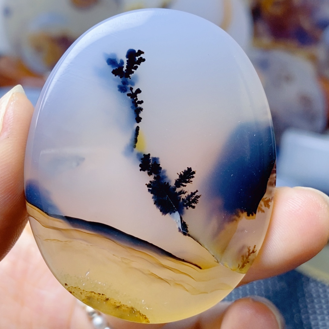 玛瑙/玉髓未镶嵌珠宝奇石