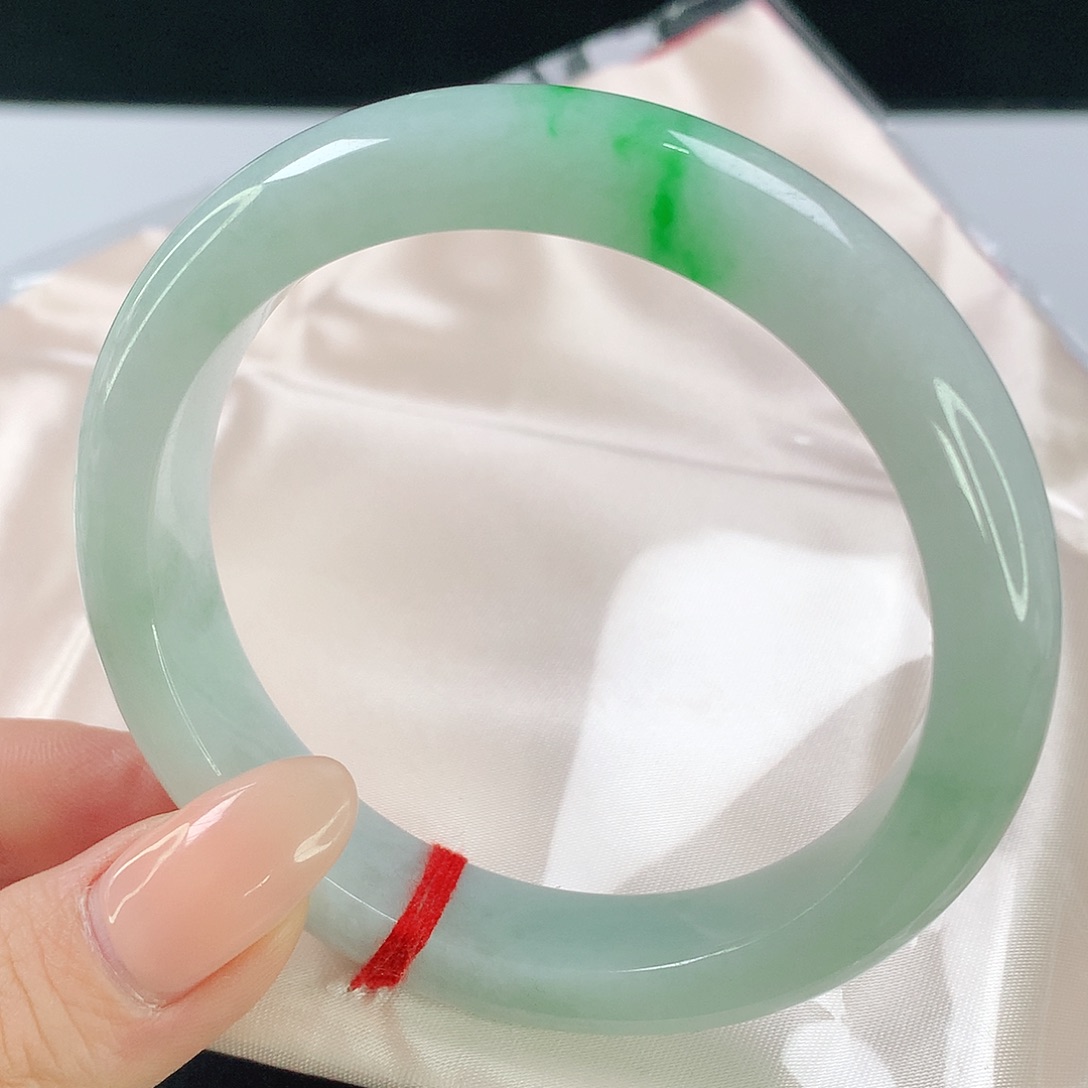 未镶嵌手镯翡翠839