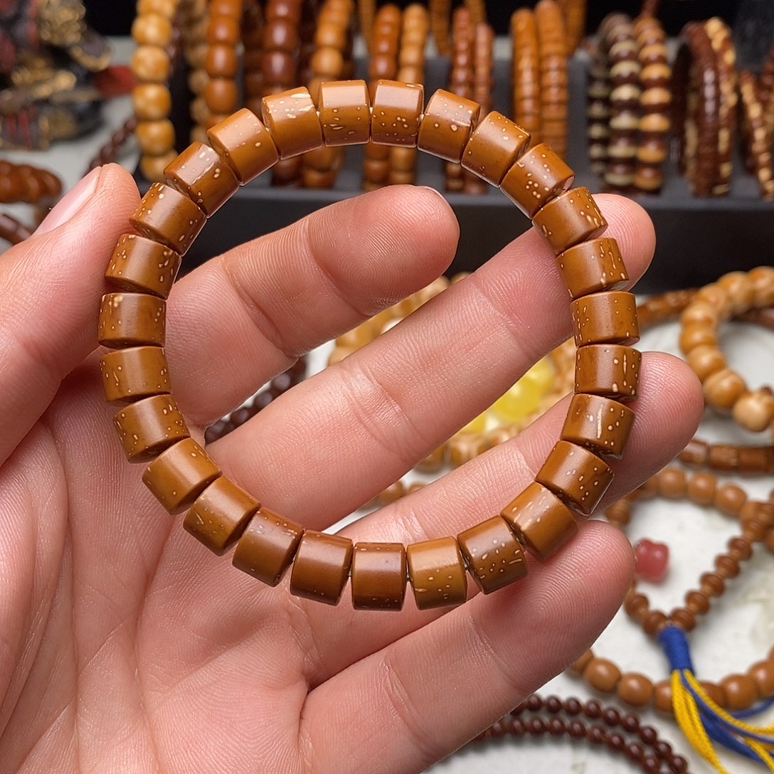 皮***️紫金鼠吊坠实心车轮