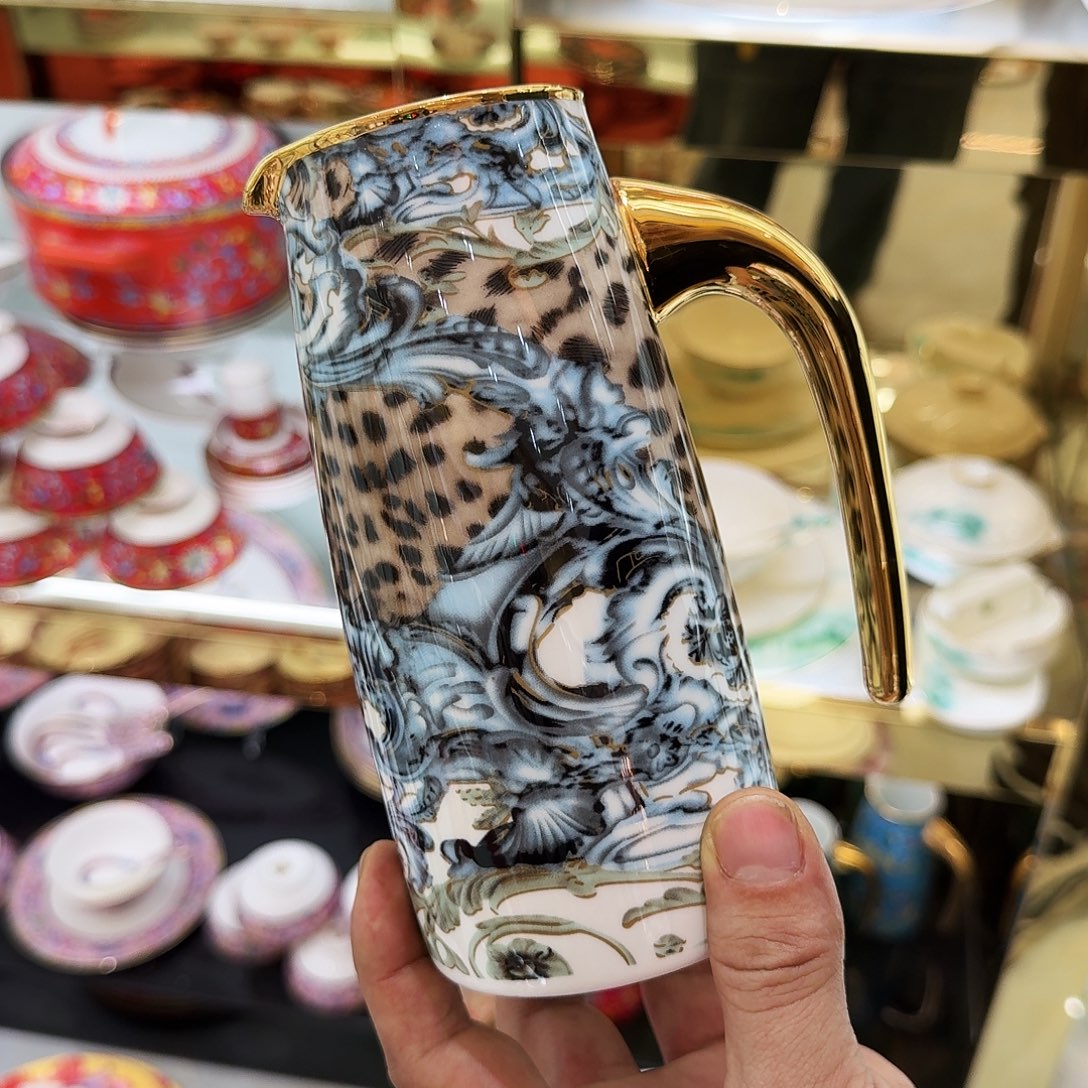 T***艳搪瓷骨瓷陶瓷餐具高温家用