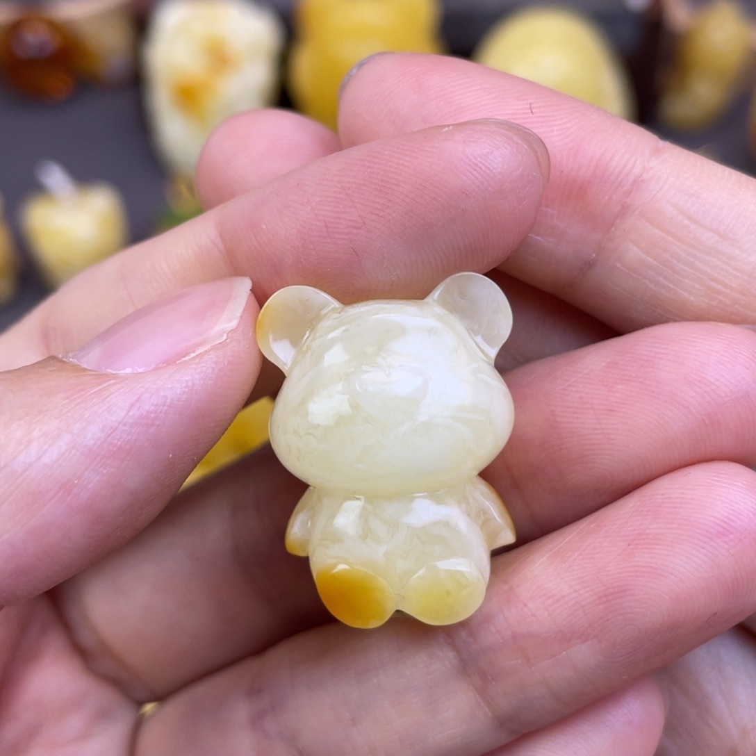 未镶嵌琥珀裸石蜜蜡