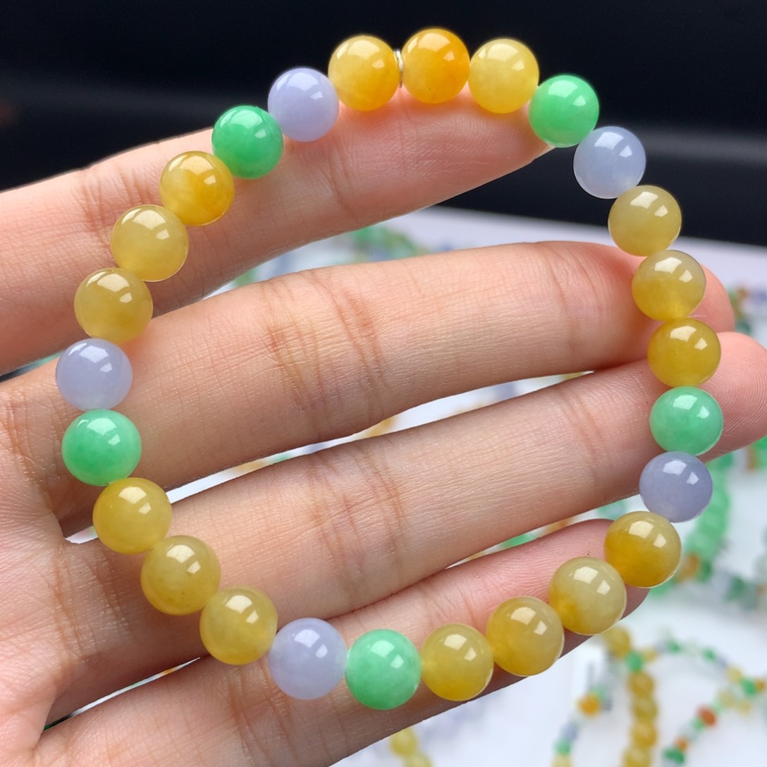 翡翠手链未镶嵌卡