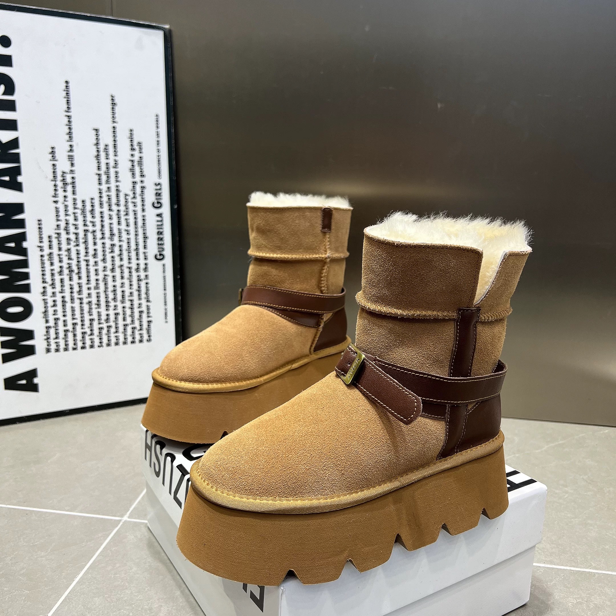 欧货厚底雪地靴女羊毛东北大棉鞋2025新款冬季加绒保暖增高中筒靴