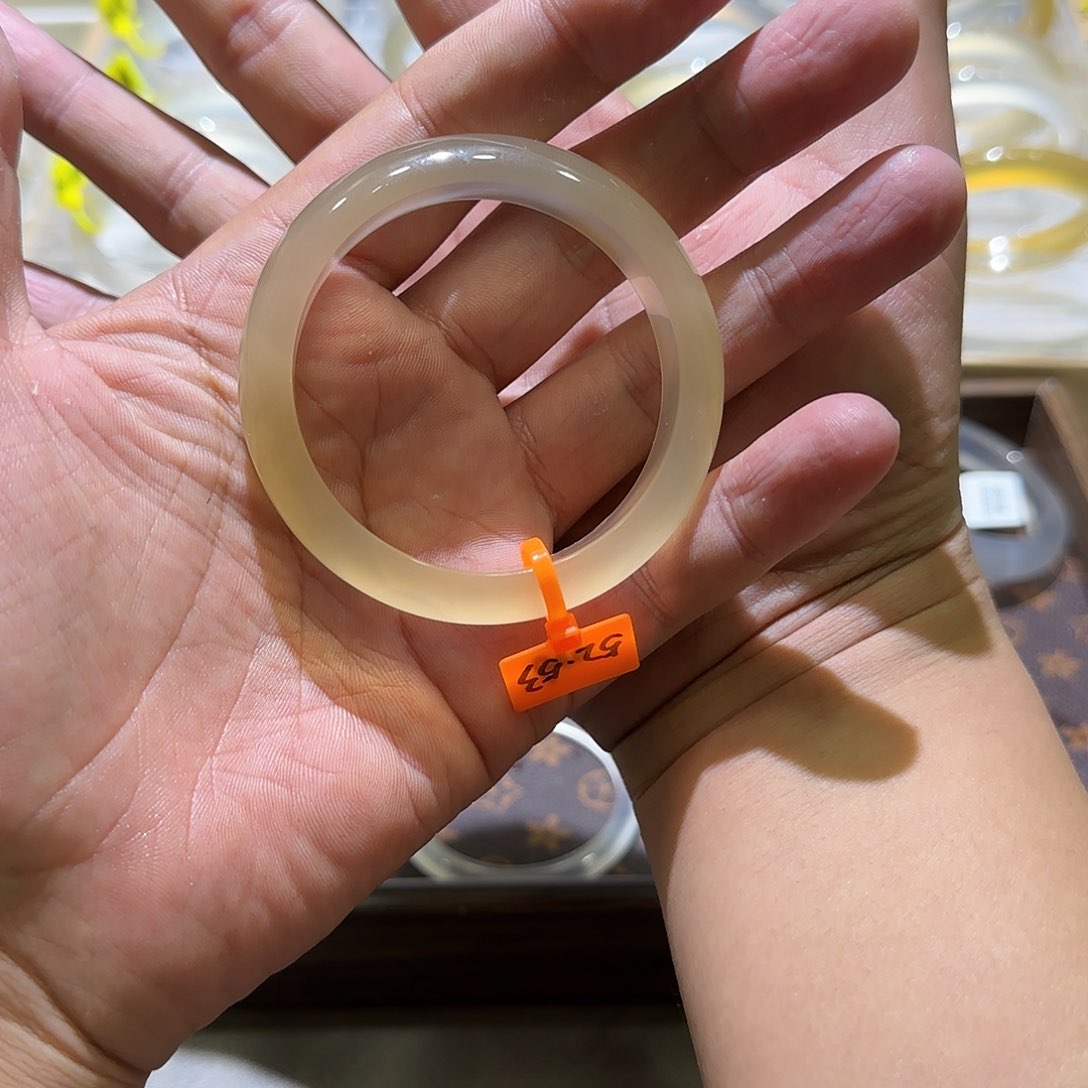 玛瑙/玉髓手镯未镶嵌小*