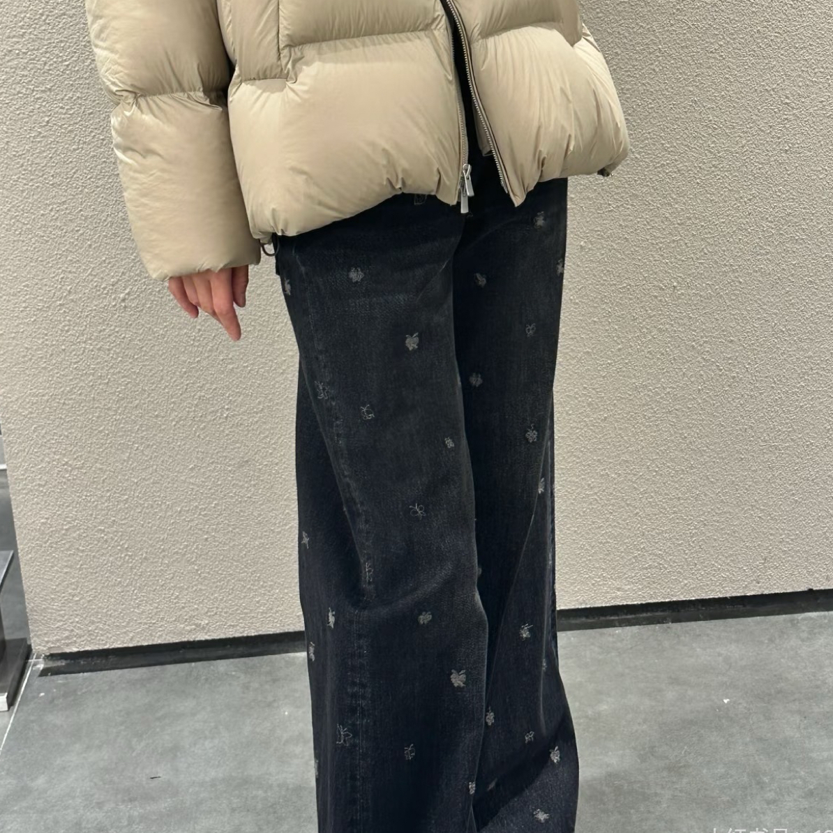 CJ 重工刺绣蝴蝶牛仔裤