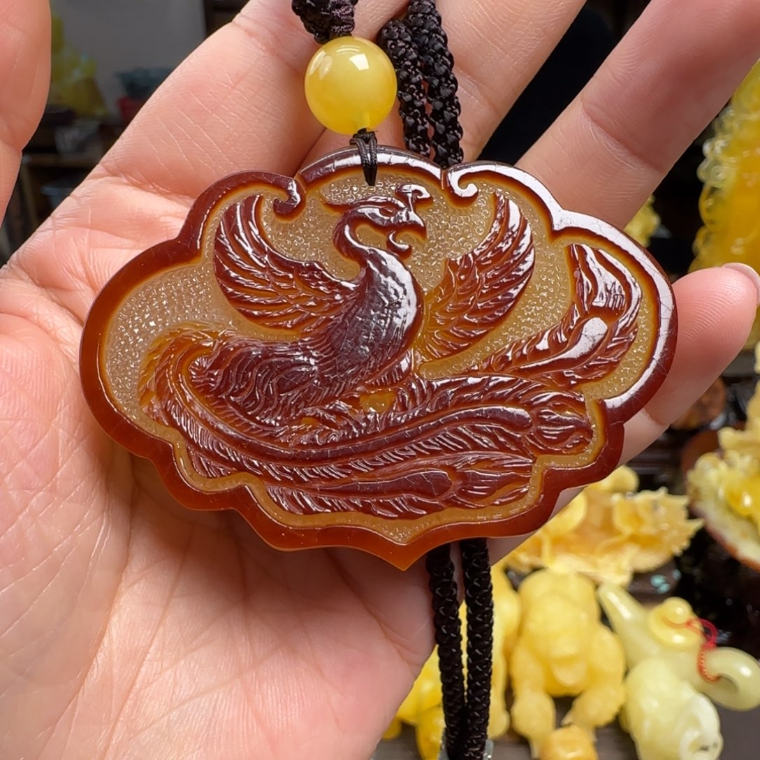 蜜蜡未镶嵌珠宝奇石